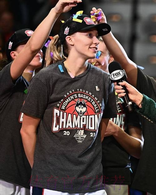 佩顿谈06年总冠军:起初我们动荡不安,但突然间凝聚为一体 佩顿谈06年总冠军:起初我们动荡不安,但突然间凝聚为一体